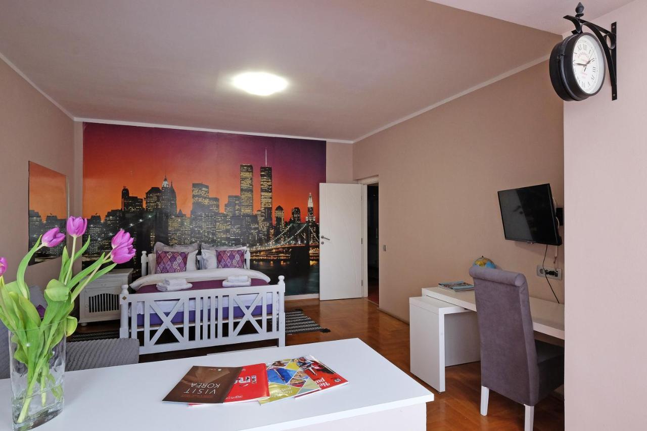 Sava Square Apartment Белград Екстер'єр фото